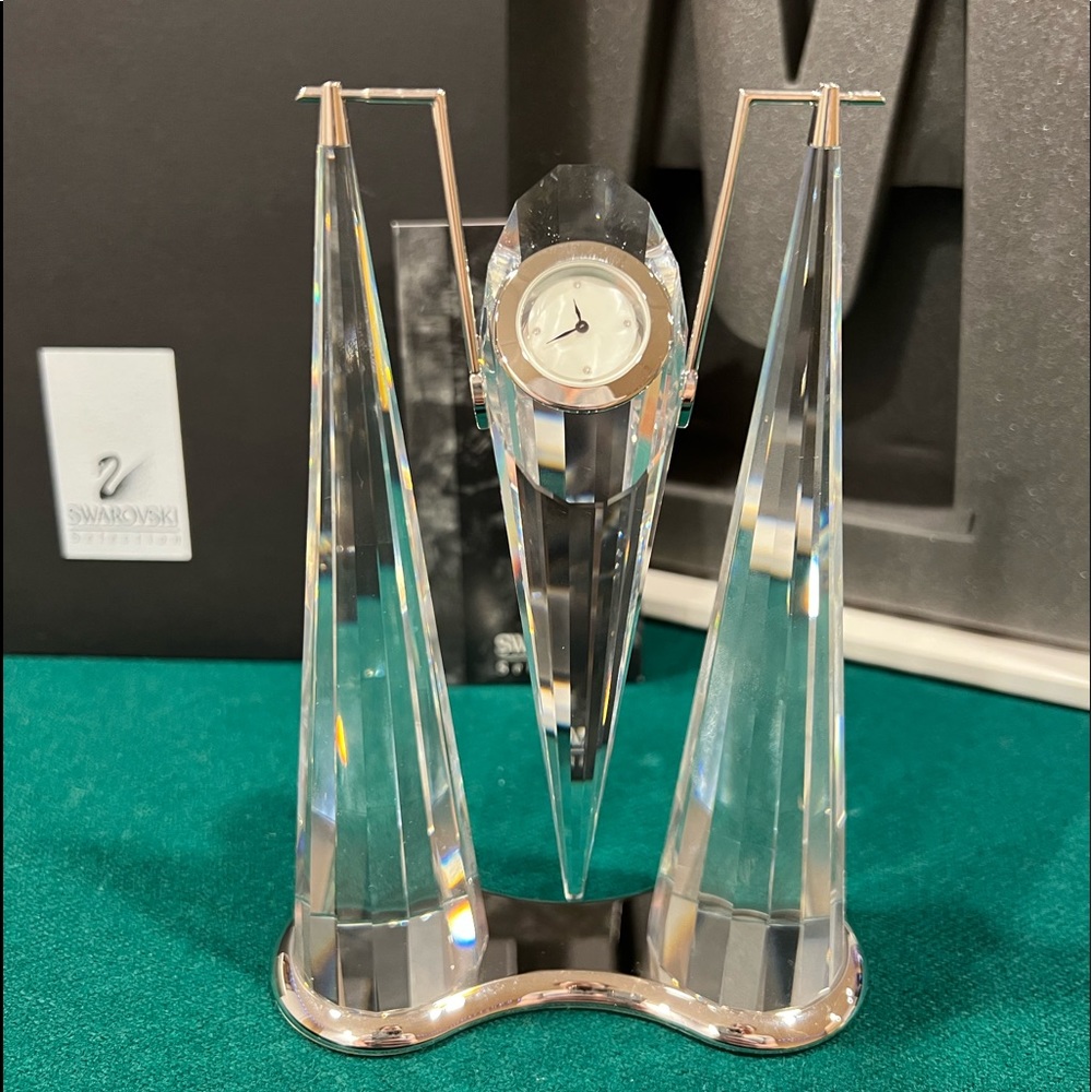 Swarovski desk clock